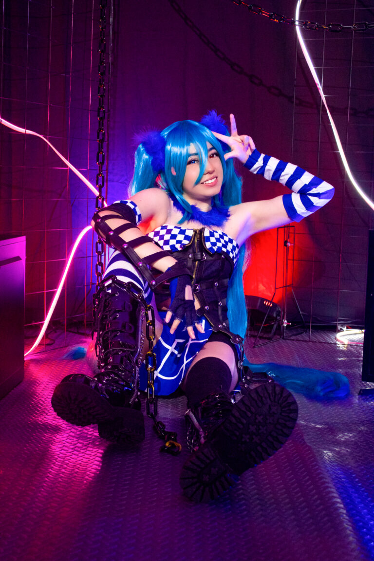 Miku-Rockin-03